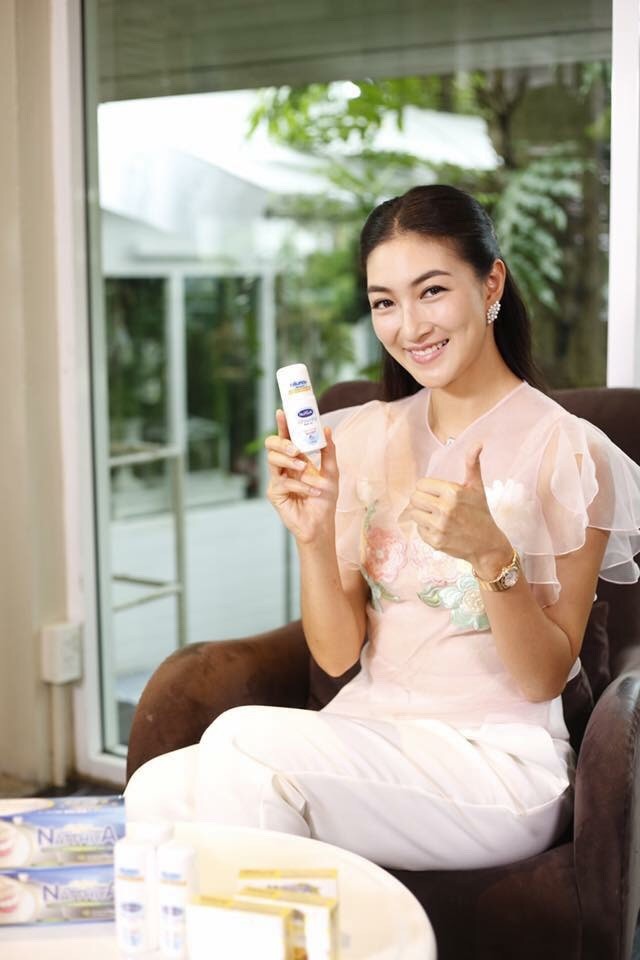 แพนเค้ก เขมนิจ พรีเซนเตอร์ผลิตภัณฑ์โรลออน ณัฐฐิญา แสดงความมั่นใจในผิวใต้วงแขน